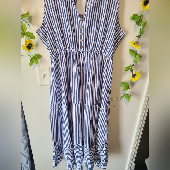 Nwt Rovave XLarge Blue White Striped Dress - Picture 2 of 3